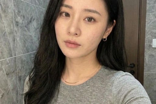 300万粉丝的网红塌房同时交6位女朋友见面不逛街直接开房